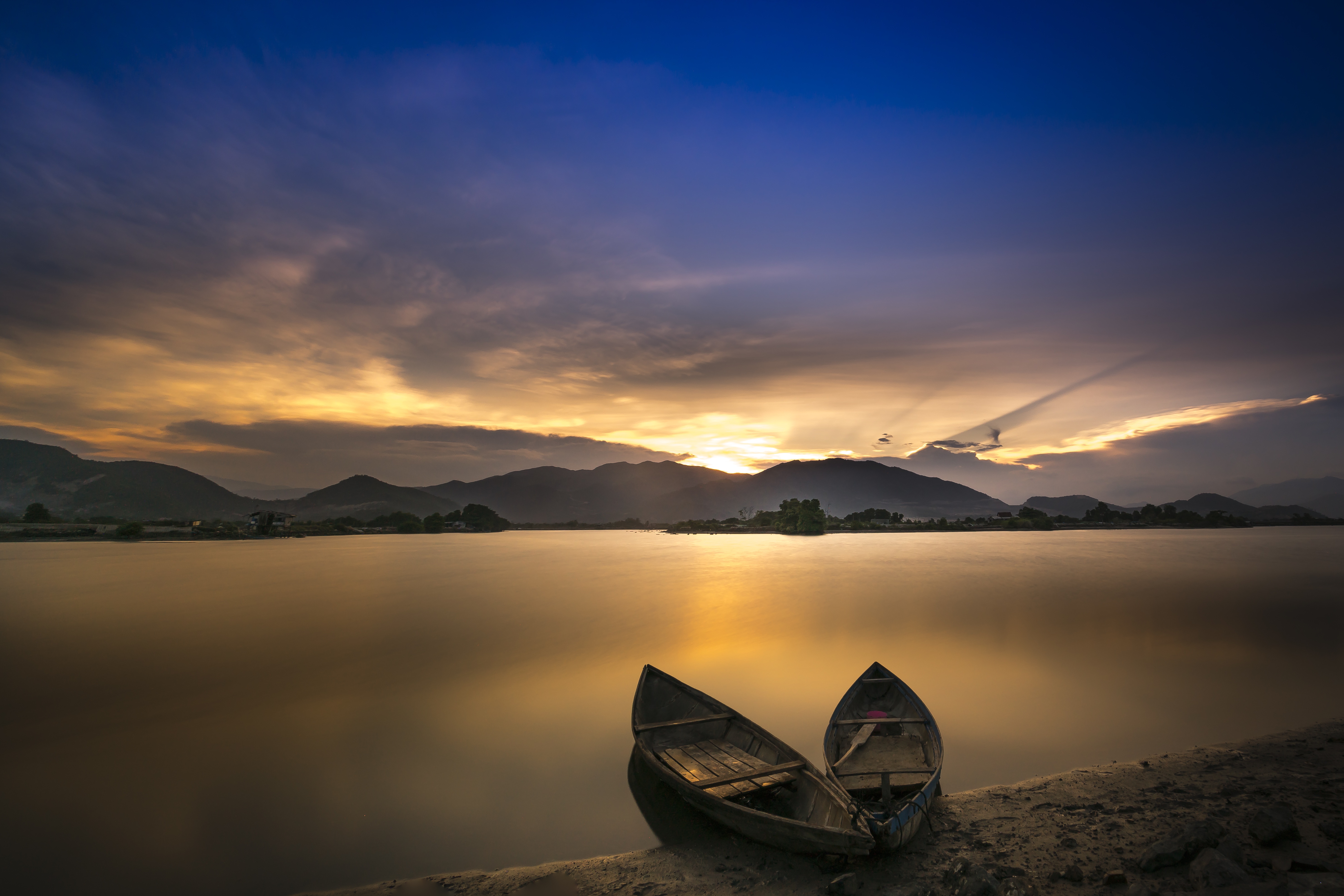 Twisting the Travel Idea